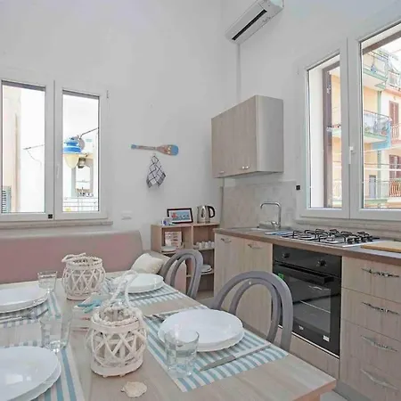 Sky Terrace Mondello House Apartament *